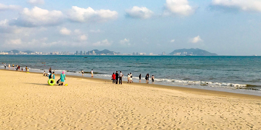 Beach in Xiamen with Fewer Tourists