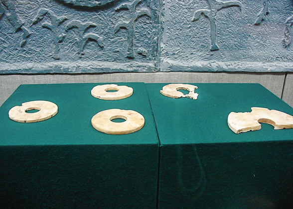 Jade in Yangling Mausoleum of Han Dynasty