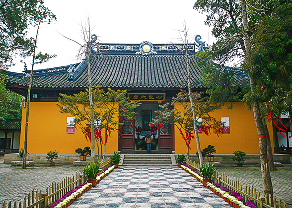 A Typical Hall of Hanshan Temple