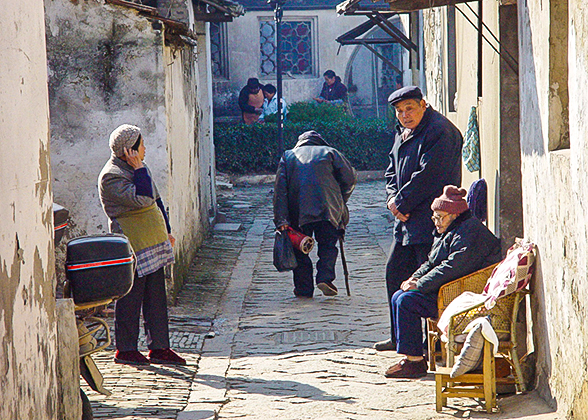 Local Residents in Luzhi Town