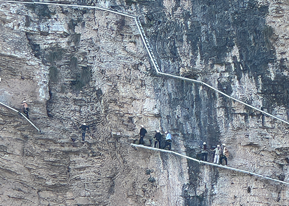 Dangerous Plank on Zhangjiajie Grand Canyon