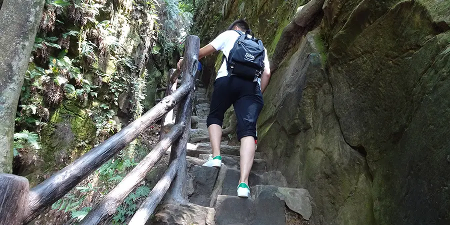 Hiking at Yangjiajie, Zhangjiajie National Forest Park