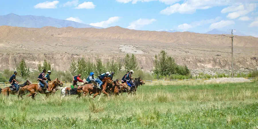 Horse Race Festival in Shangri-La