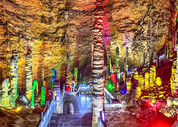 Yellow Dragon Cave, Zhangjiajie