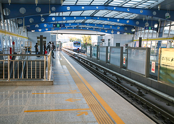 Incoming Shanghai Metro Train