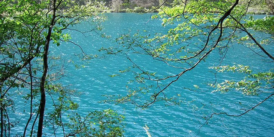 Mirror-Like Blue Lake in Jiuzhaigou