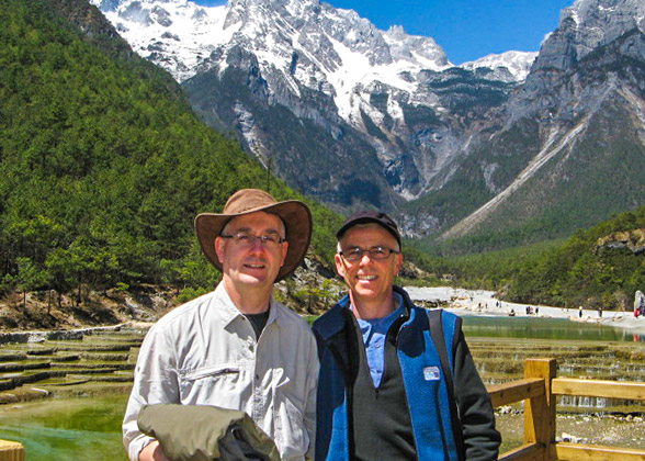 Visitors before Jade Dragon Snow Mountain