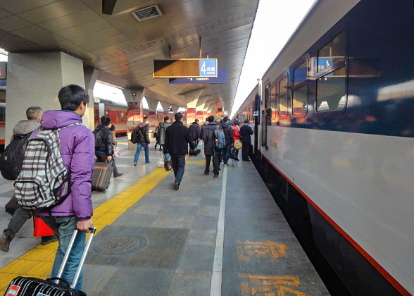 Shenzhen - Chengdu Overnight Sleeper Train