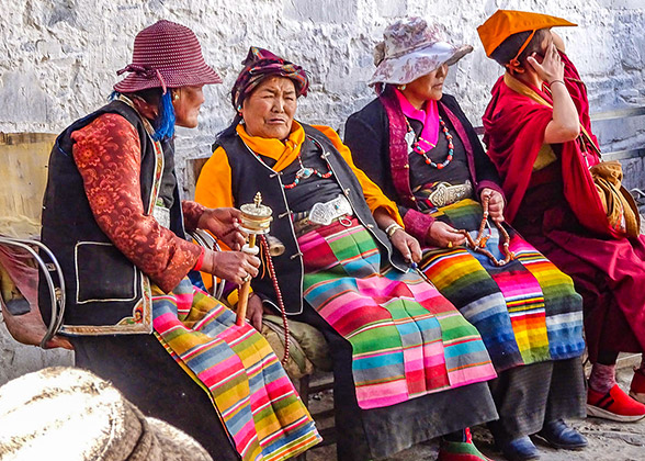 Tibetan People in Niru Village