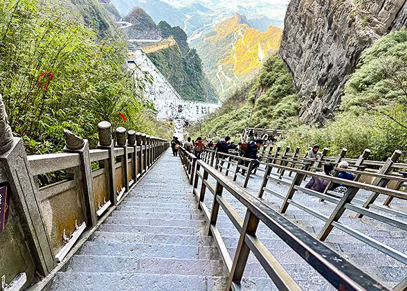 Steep 999-step Sky Ladder