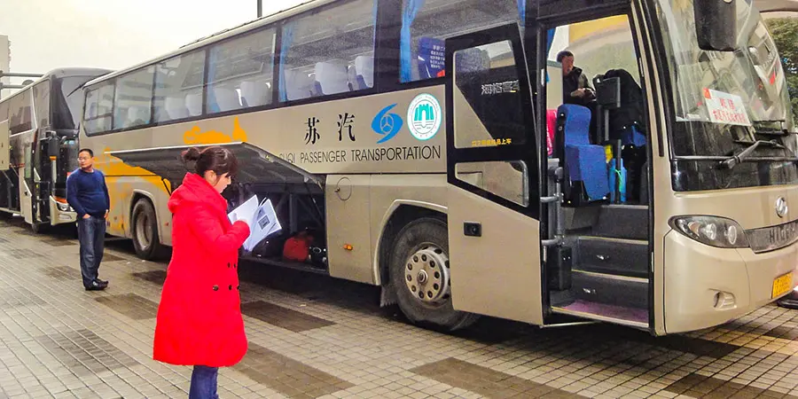 Long-distance Bus