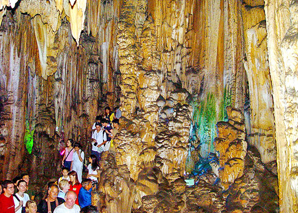 Reed Flute Cave, Guilin