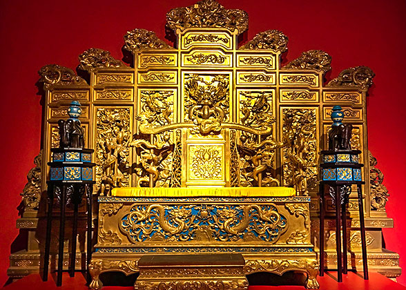 Dragon Throne of Xiaoling Museum