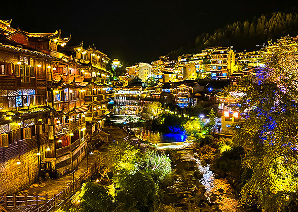 Night Scene of Furong Town